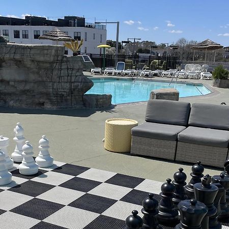 Days Inn By Wyndham Virginia Beach At The Beach Bagian luar foto