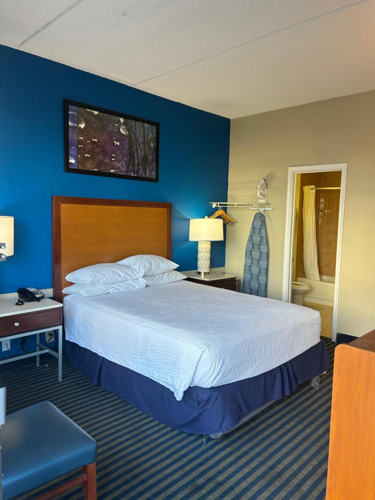 Days Inn By Wyndham Virginia Beach At The Beach Bagian luar foto