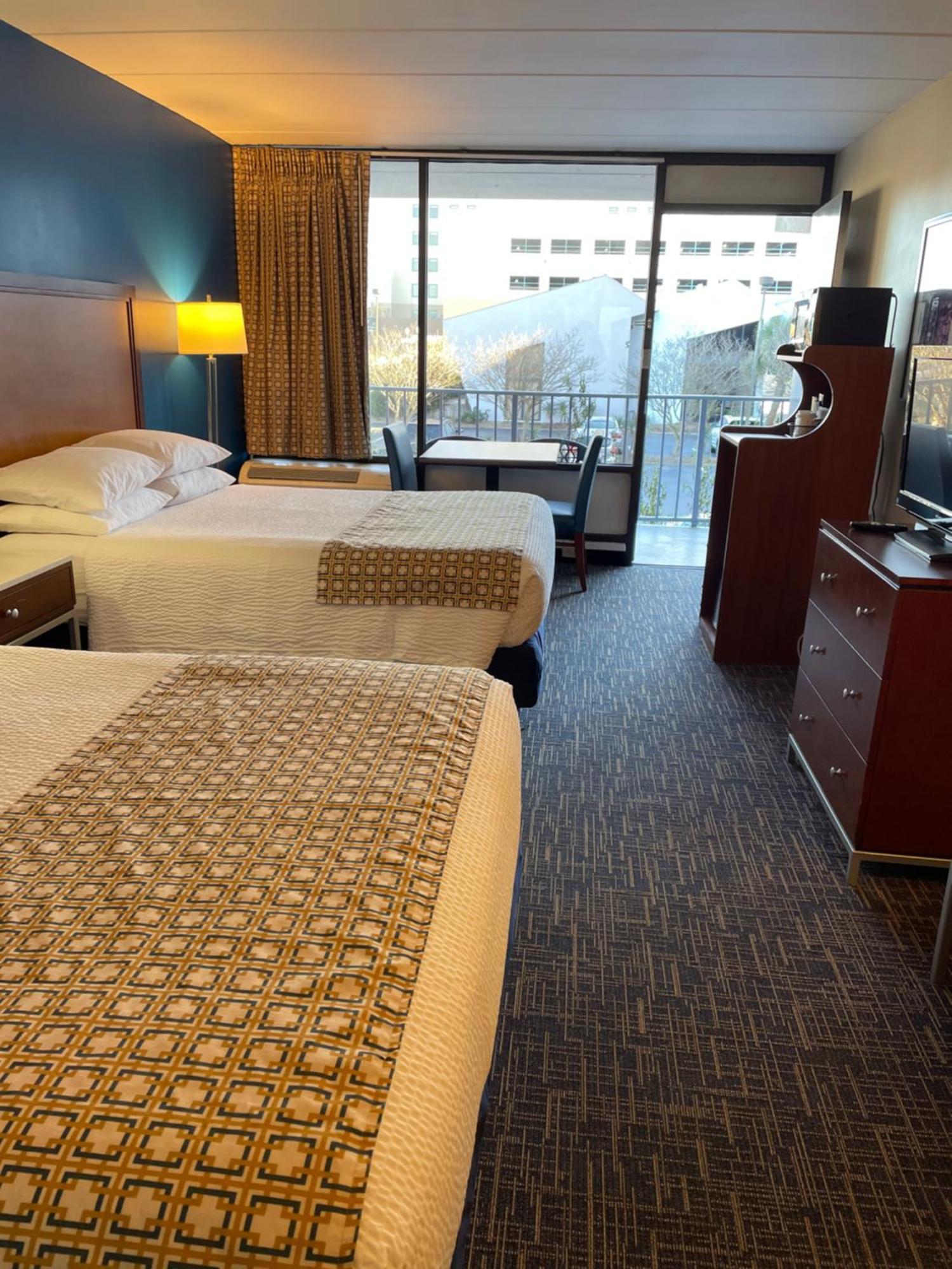 Days Inn By Wyndham Virginia Beach At The Beach Bagian luar foto