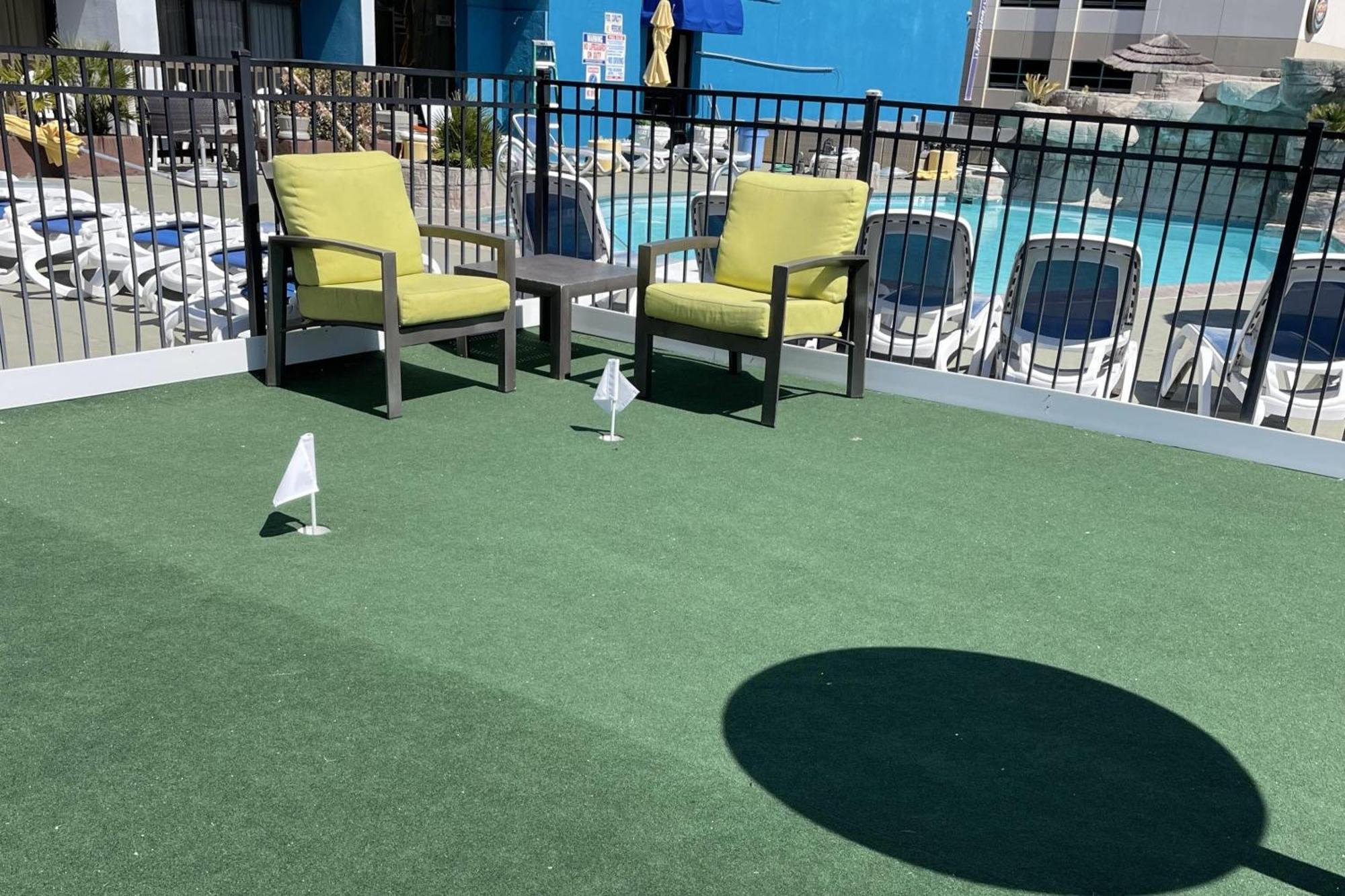 Days Inn By Wyndham Virginia Beach At The Beach Bagian luar foto